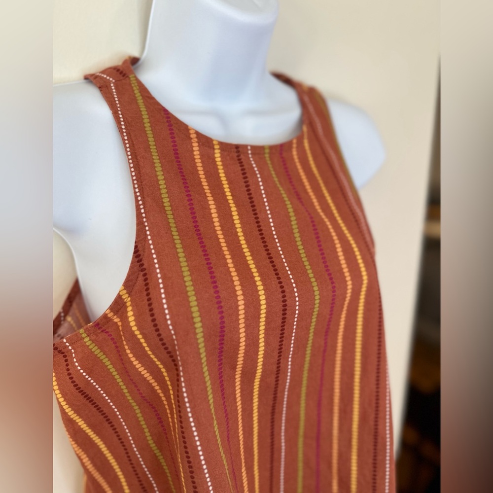 a.n.a Women’s Round Neck Tank Top NWT Size Medium